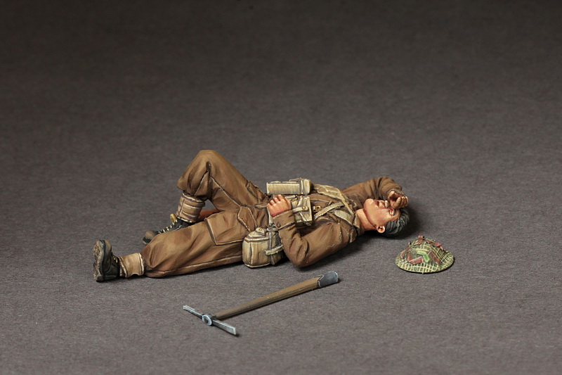 35134SOGA British infantryman at rest. SOGA Miniatures