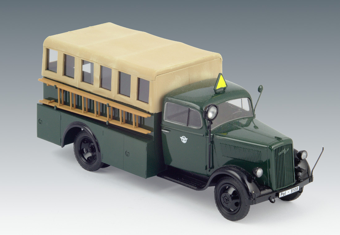 35403 Typ 2,5-32 KzS 8, Германский легкий пожарный автомобиль ІІ МВ ICM