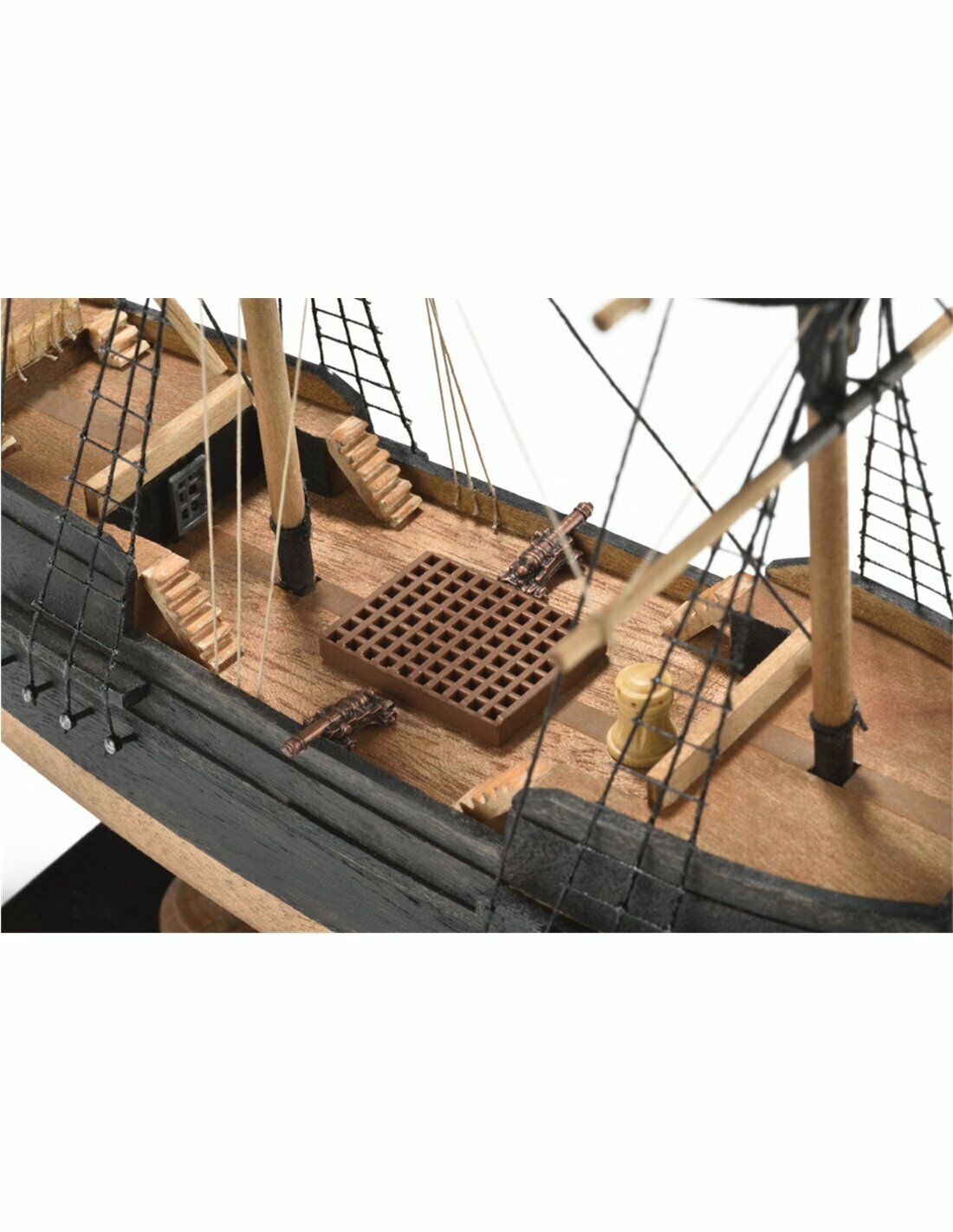 AMATI60001 Pirate ship (Пиратский корабль) AMATI