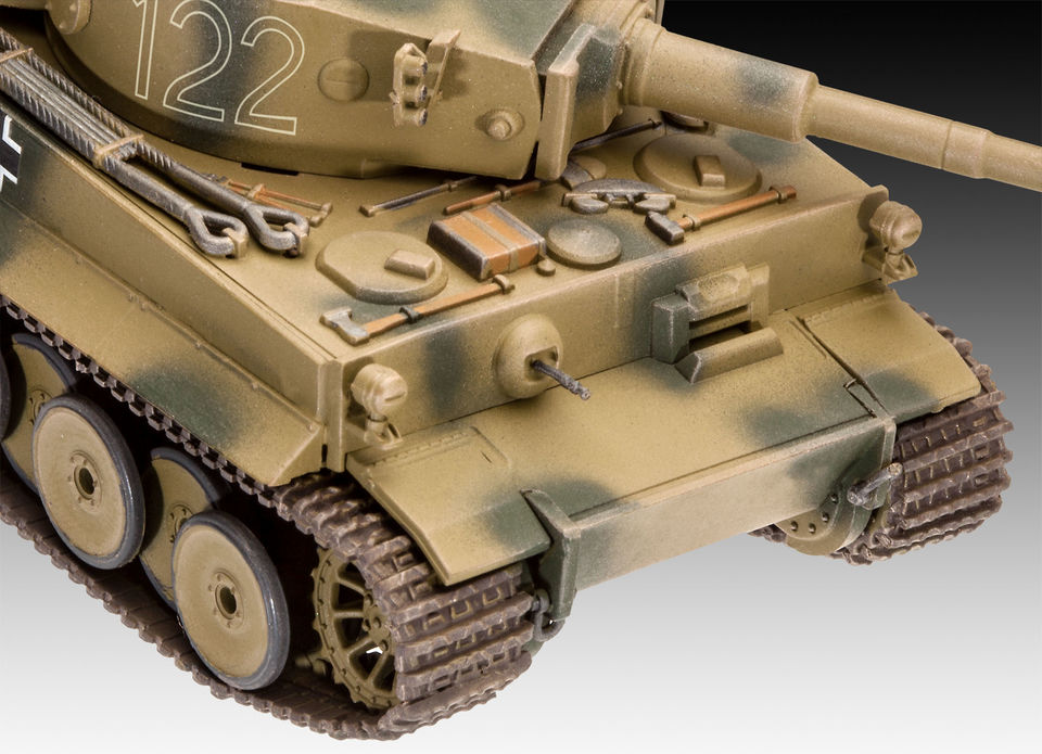 03262 Немецкий тяжелый танк PzKpfw VI Tiger Ausf. H Revell