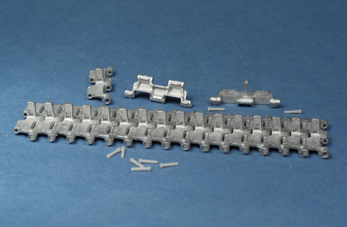 MTL-35061 Tracks for  2K22 Tunguska, (SA-19 Grison)
