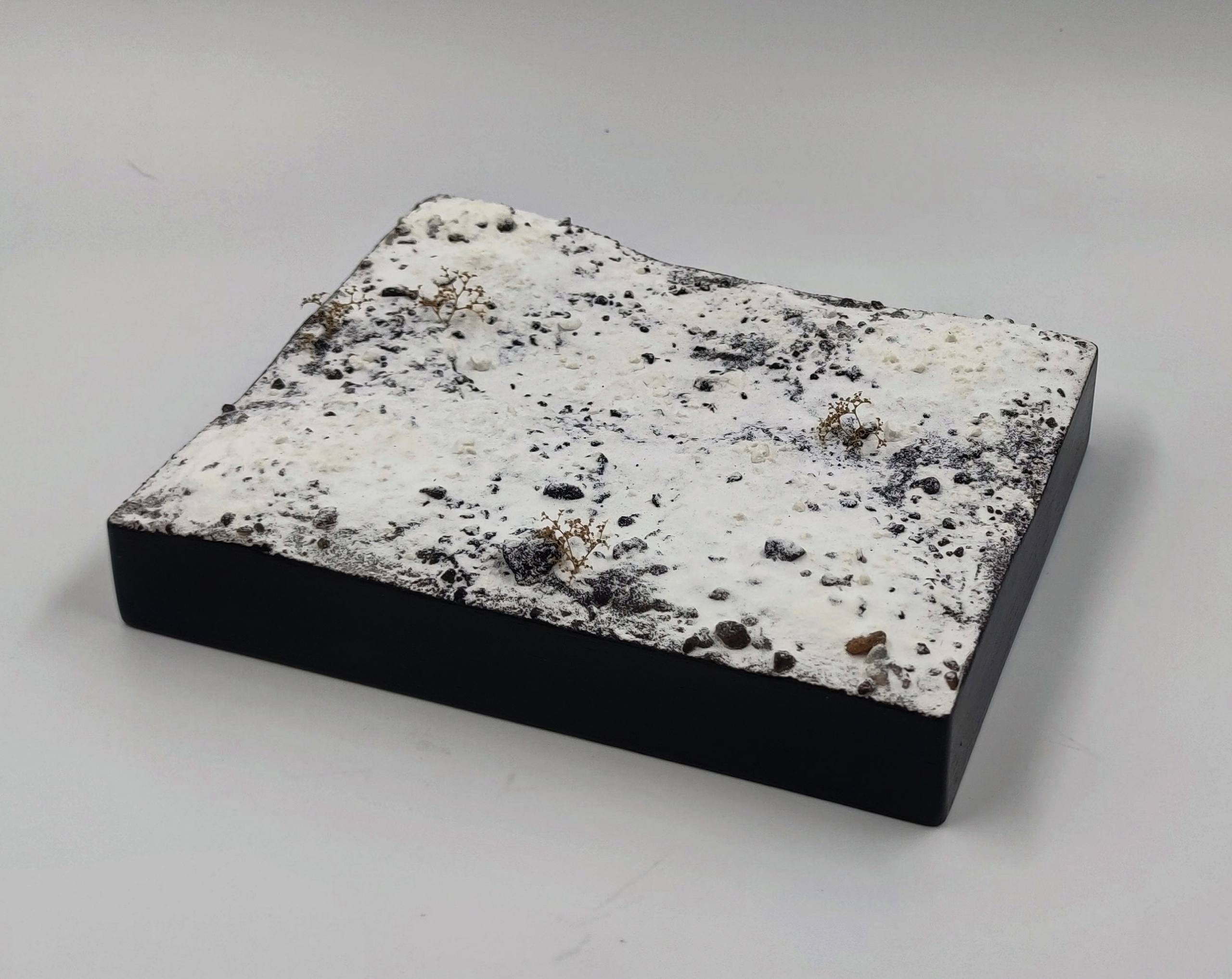 HE-43034 Подставка Эльбрус Размер 20*16.5см