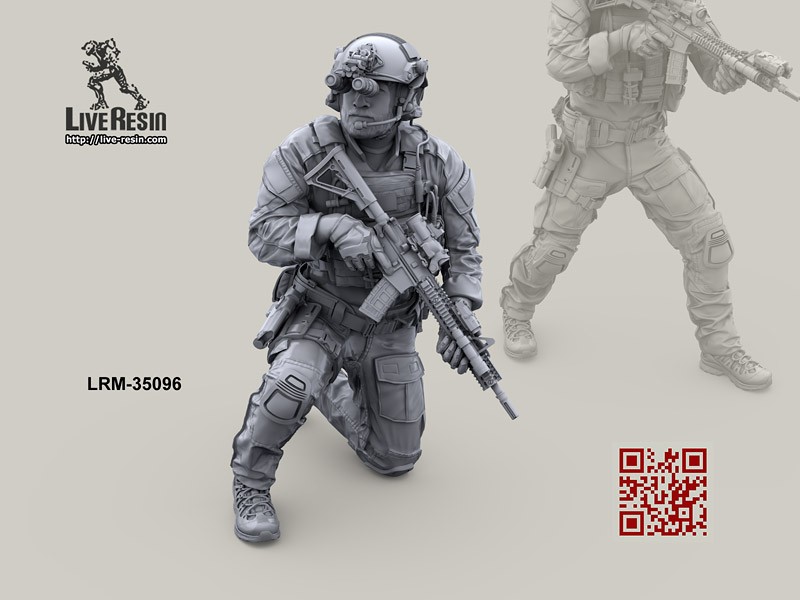 LRM35096 Боец СОФ/МАРСОК  в бинокулярных очках ночного видения - 1 Live Resin