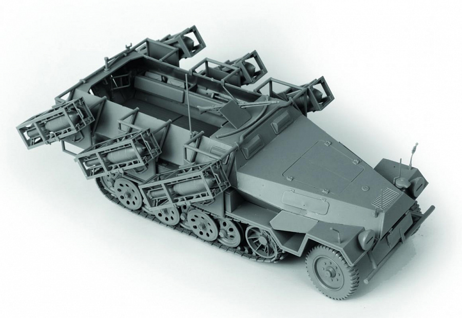 3625 Немецкий БТР Ханомаг с пусковыми установками Звезда