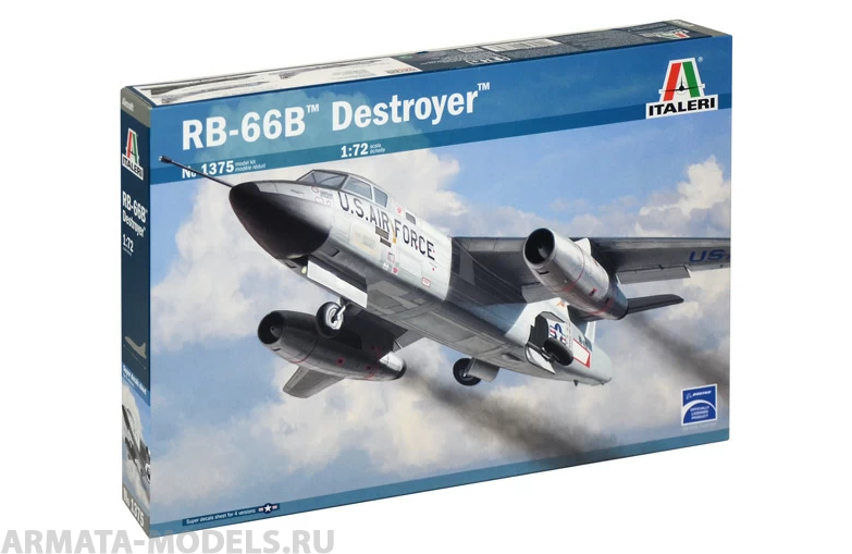 1375ИТ Военный самолет DOUGLAS RB 66B DESTROYER IT 17QV00 Italeri