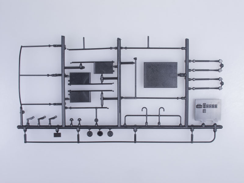 4001KIT Сборная модель ЗИУ-9 1974 г. Start scale models (SSM)
