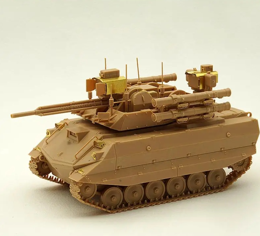 35A053 Сборная модель Т-90А и Уран-9 Amusing Hobby