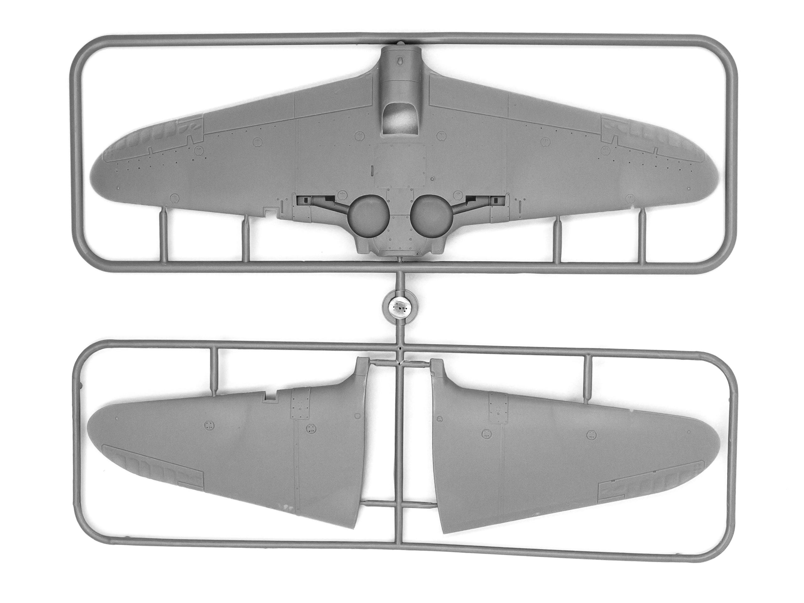 48091 ЛаГГ-3 1 серии, совесткий истребитель ІІ МВ ICM