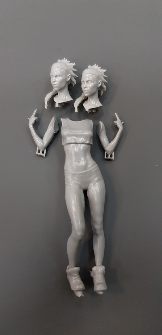 AM2401 Йоланди Arma Models