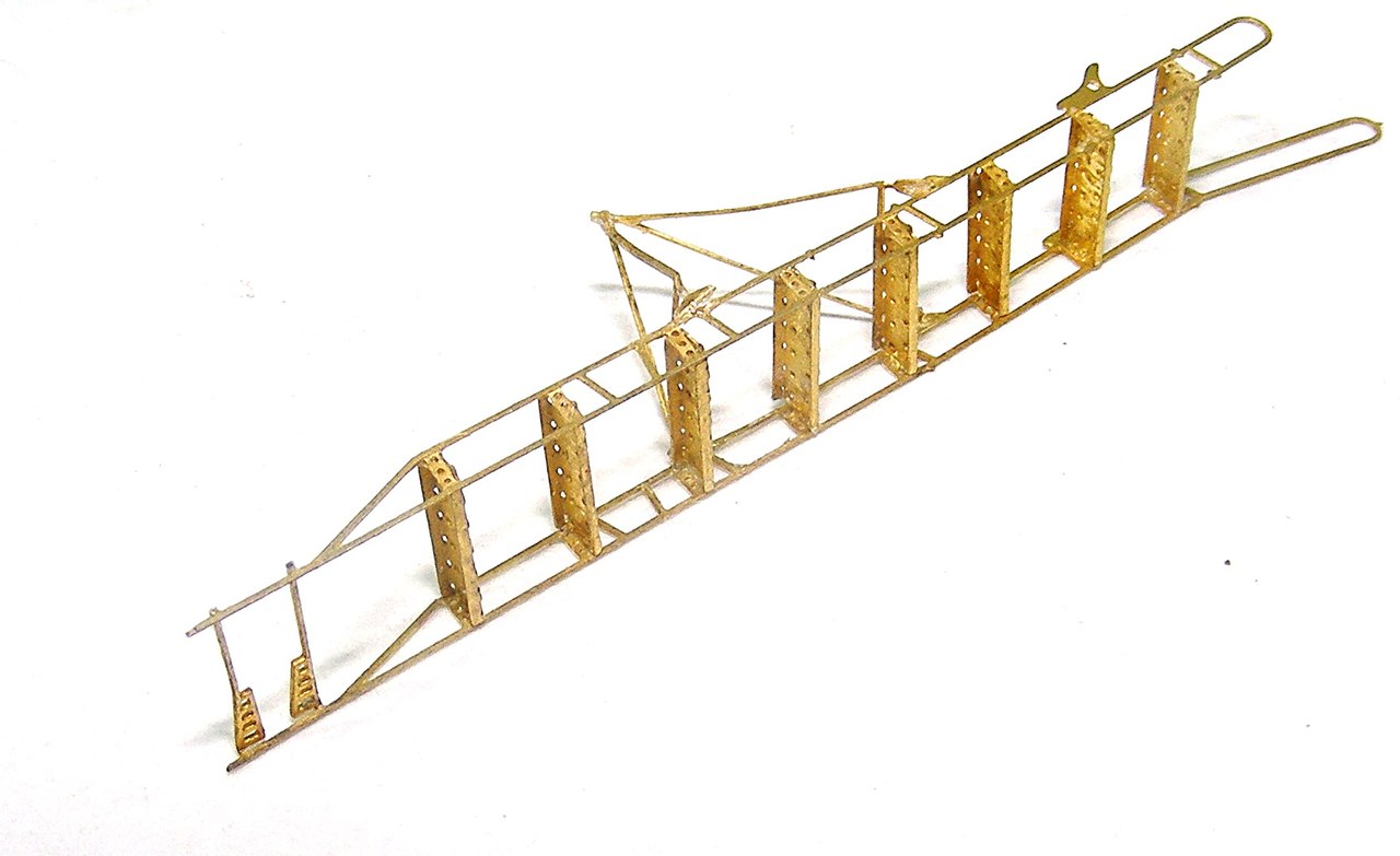 072215 Лестница и упорные колодки Су-33 (1:72)