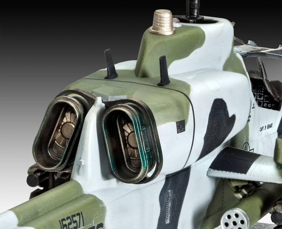 04943 Боевой вертолет AH-1W SuperCobra Revell