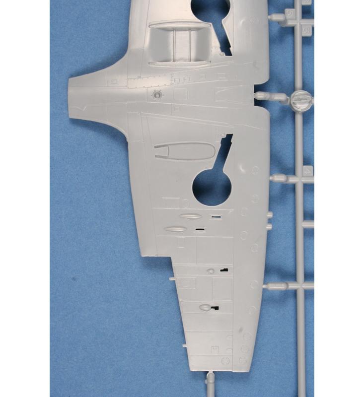 SH48051 Supermarine Spitfire Mk.VC Malta Defender Special Hobby