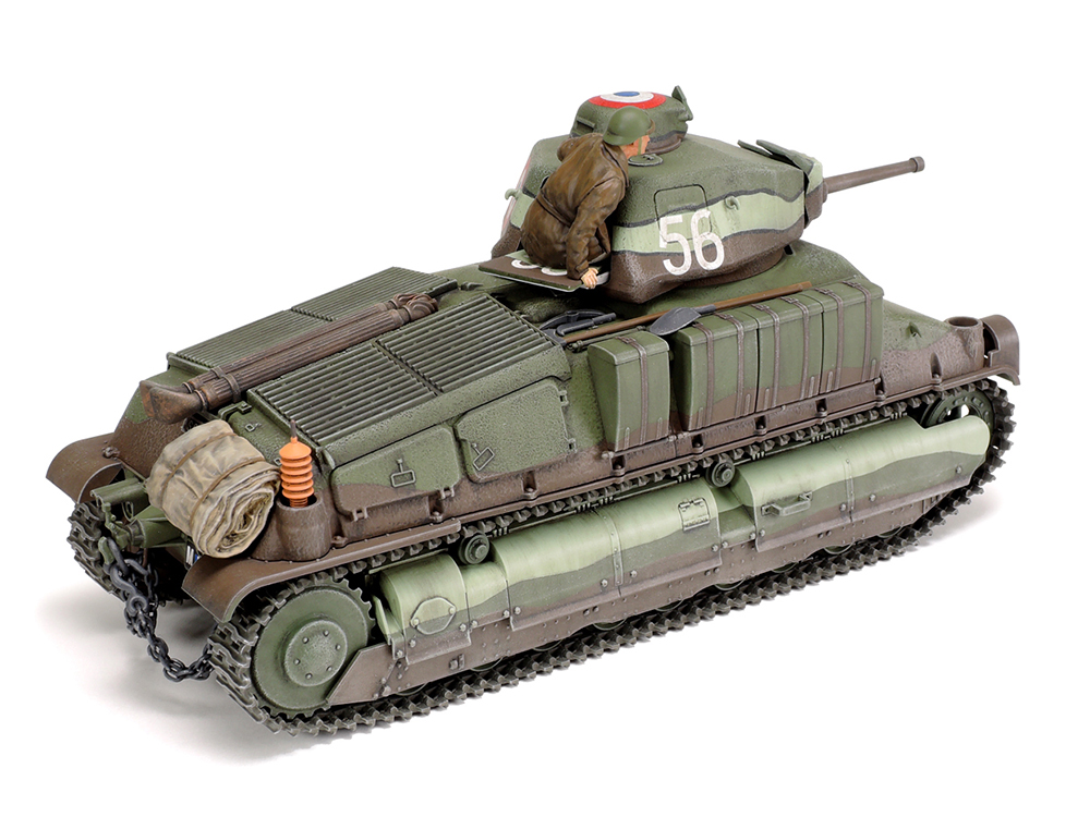 35344 Французский средний танк SOMUA S35, с одной фигурой Tamiya