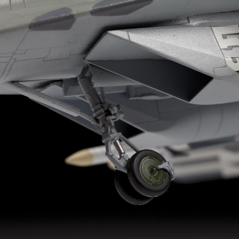 7278 Российский истребитель МиГ-29 (9-13) Звезда