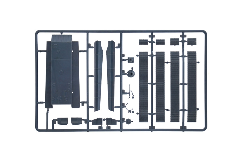 15765ИТ ТАНК Sd. Kfz.182 TIGER II Italeri