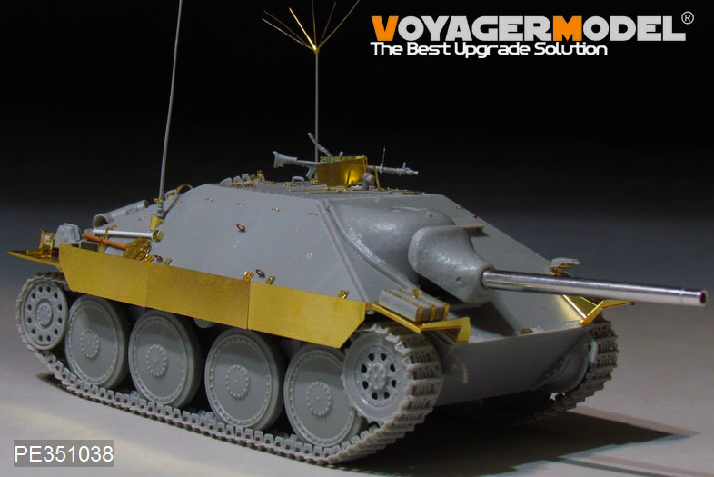 PE351038A WWII German Sd.Kfz.138/ 2 Hetzer Tank Destroyer Middle Version
