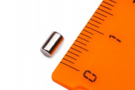 1232052MG Неодимовый магнит пруток 3х5 мм