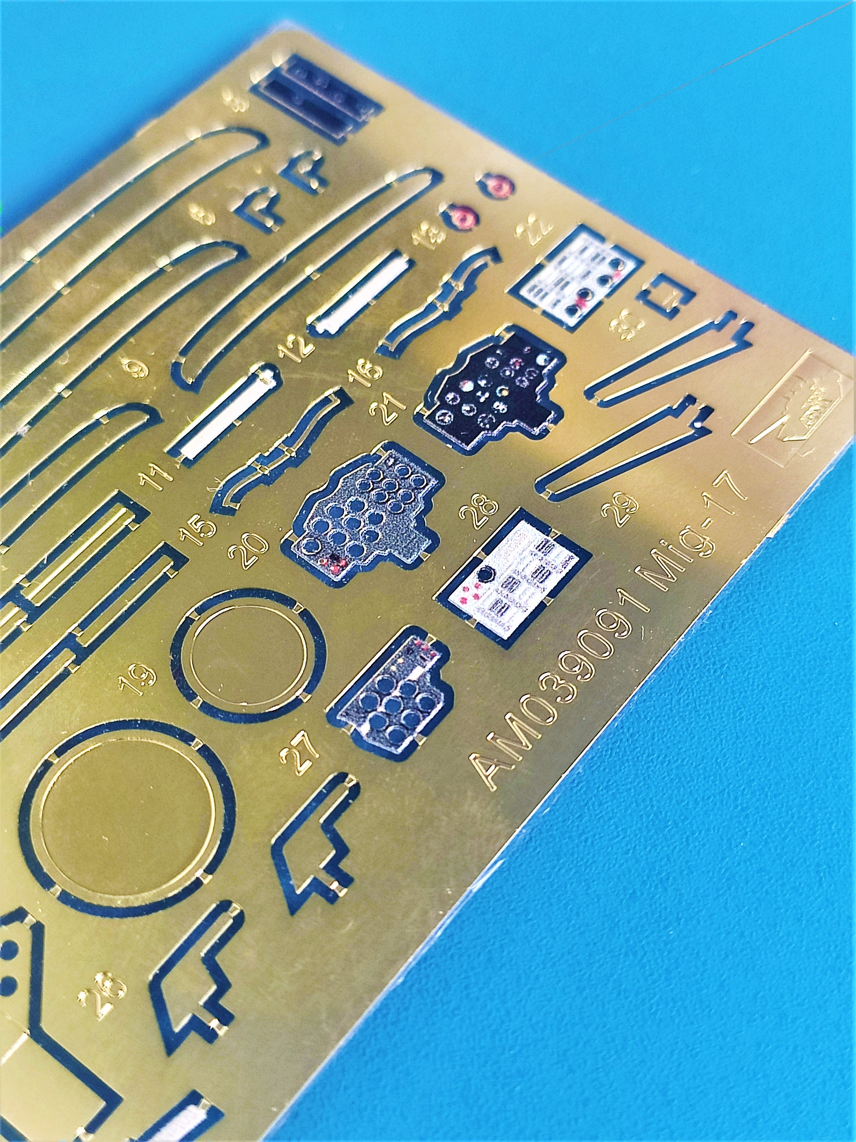 AM039091K Цветное фототравление для Миг-17 1/72