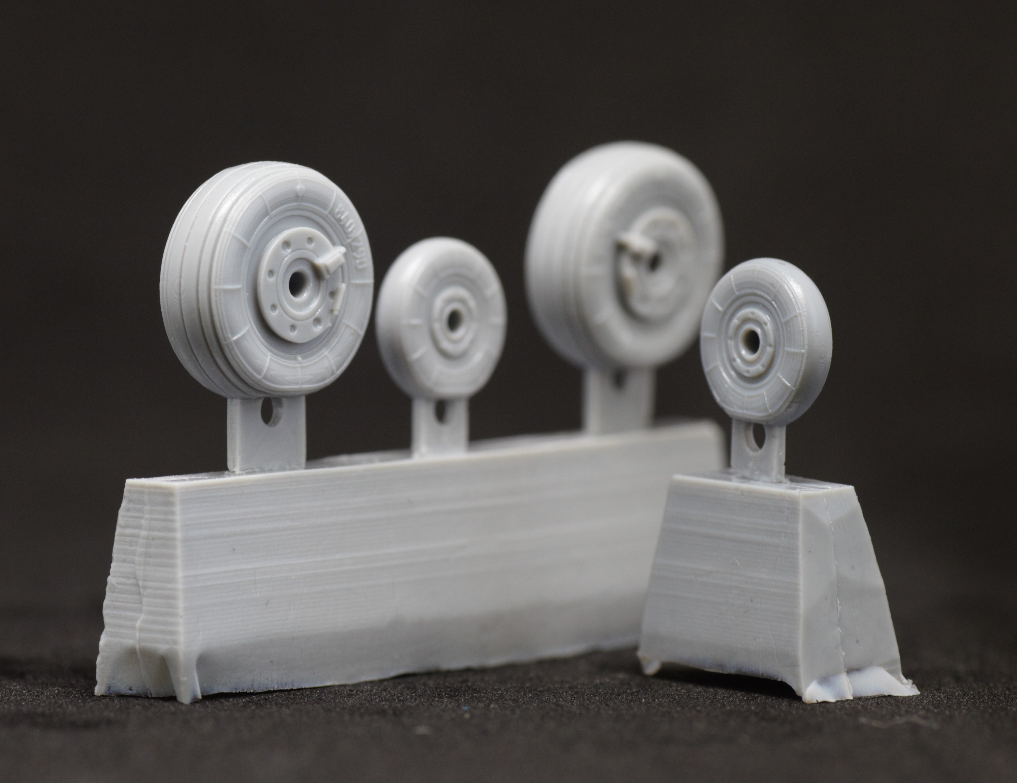 AM7212 Колеса по нагрузкой Миг-29СМТ