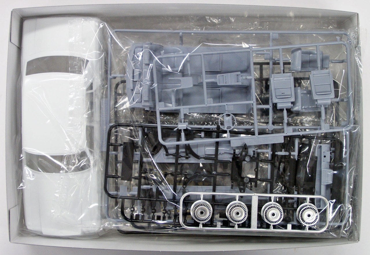 05226 Toyota Century L-Type '90 VG45 Aoshima