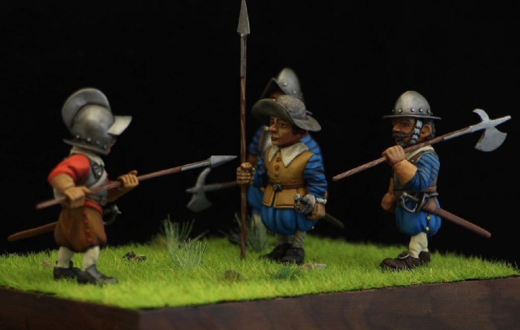 CHM-50.04. Шаржевая миниатюра. Тридцатилетняя война 1618-30: Европейская пехота №1. В комплекте 4 фигуры. 50 мм. Материал - смола. Chronos Miniatures