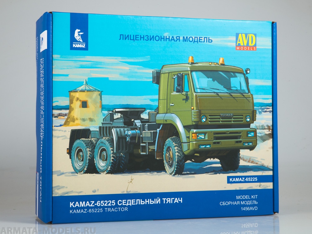 1456AVD Сборная модель КАМАЗ-65225 седельный тягач AVD Models