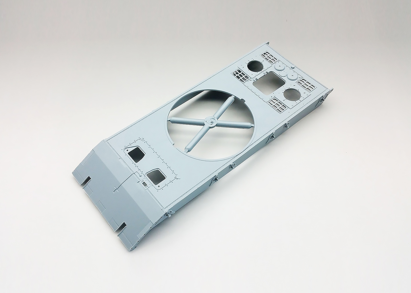 AH35A015 Немецкий сверхтяжелый немецкий танк  Superheavy Tank E-100 mit Krupp-Turm Amusing Hobby