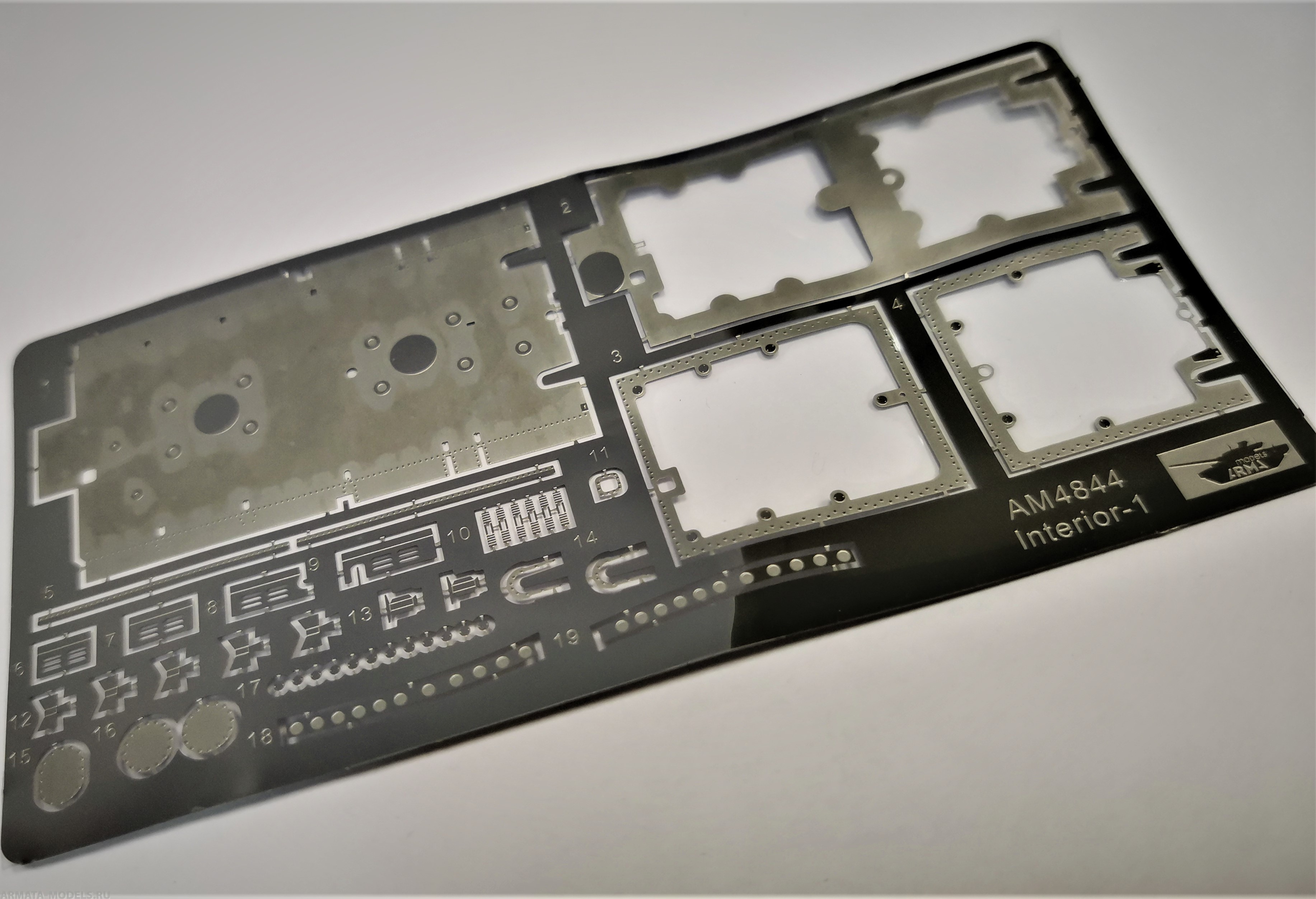 AM4844Ф Фототравление десантно-транспортный отсек для Ми-24 В/ВП