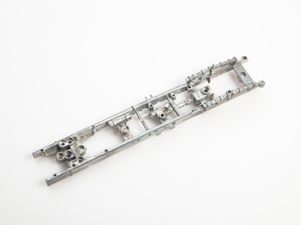 1398AVD Сборная модель Вахтовый автобус НЕФАЗ-42112 (4320) AVD Models