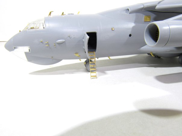 144208 Заглушки и колодки Ил-76 от Звезды (1:144)