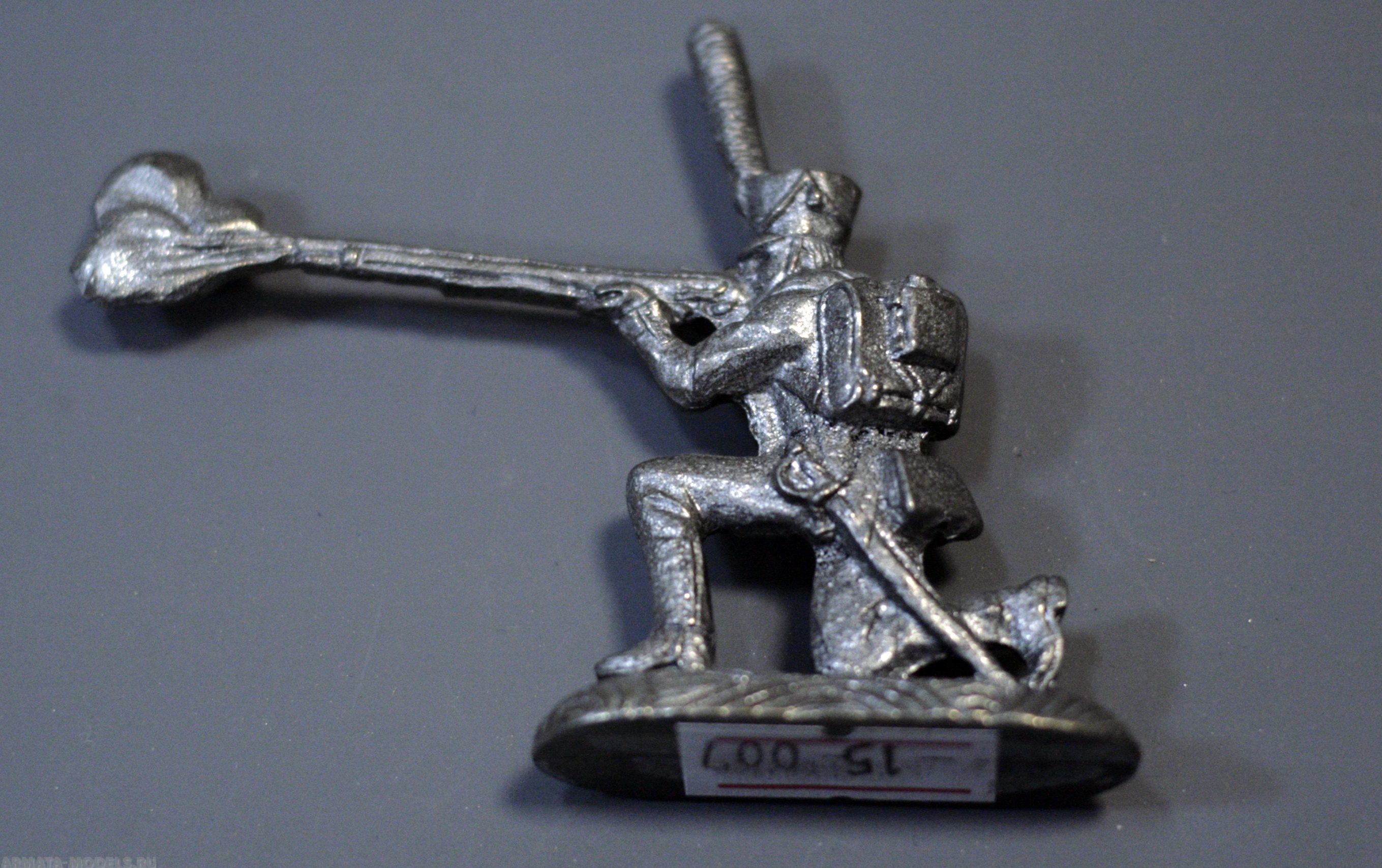 Н-15-007 Русский гренадер стреляющий с колена Солдатики "Ура"