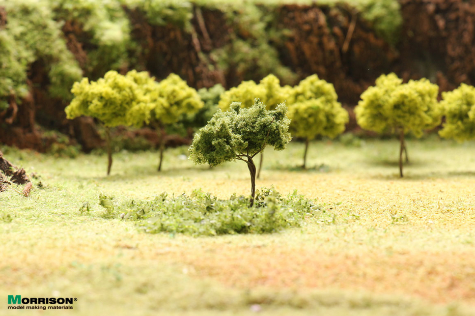 011dam009 Дерево для макета 3 см. Тёмная крона