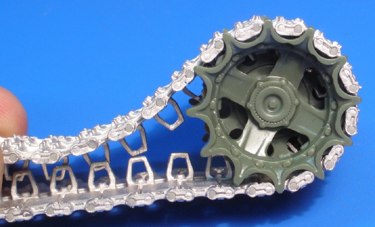 MTL-35052 Металлические траки для Т-90 1/35