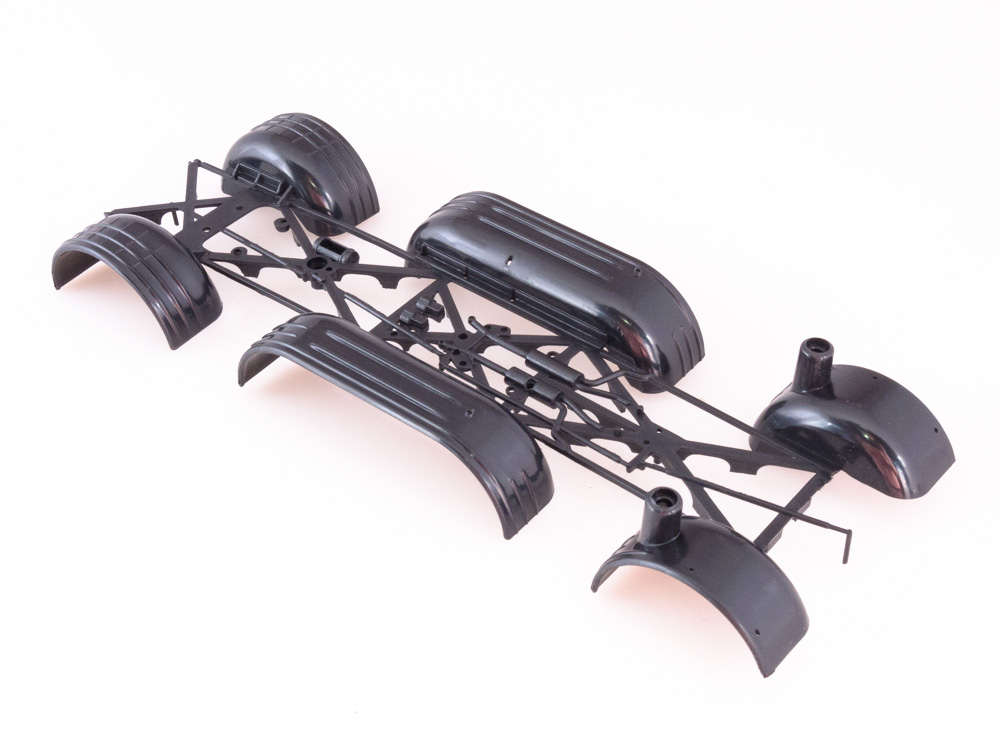 1417AVD Сборная модель 9П140 РСЗО 9К57 Ураган на шасси ЗИЛ-135ЛМ AVD Models