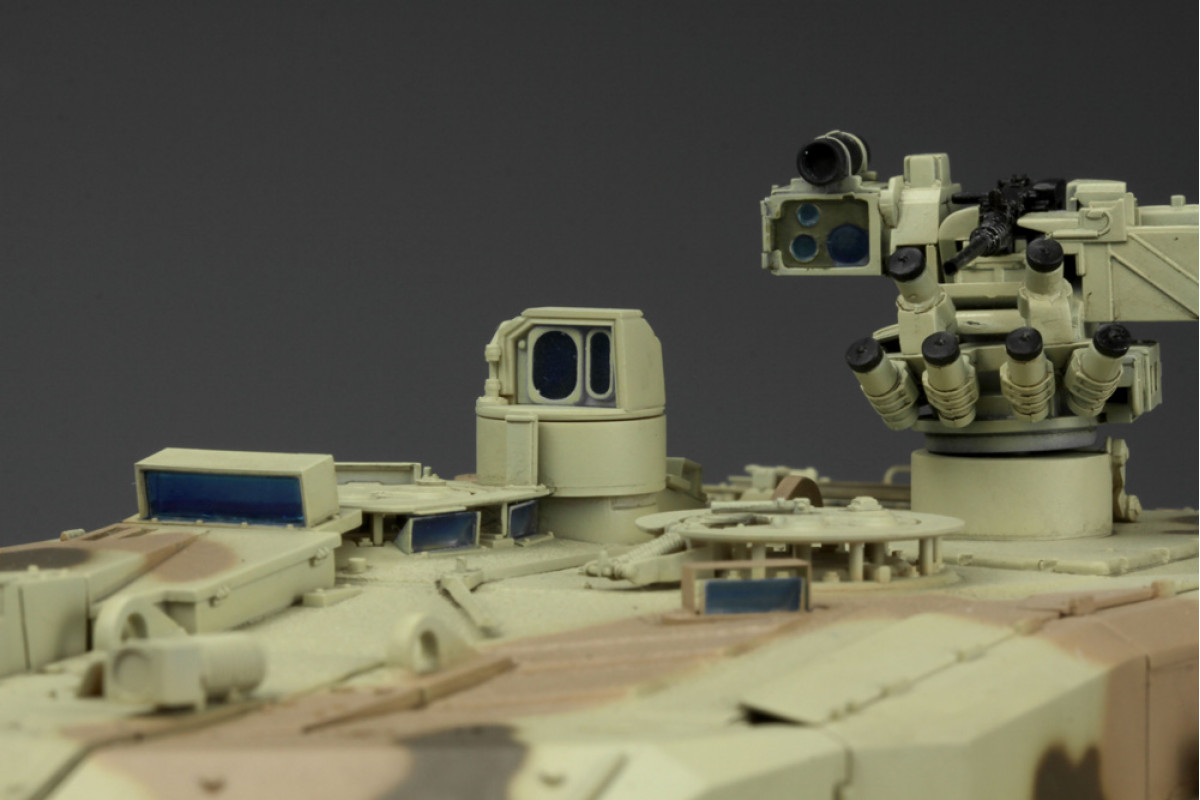 TS-042 GERMAN MAIN BATTLE TANK LEOPARD 2A7+ Meng