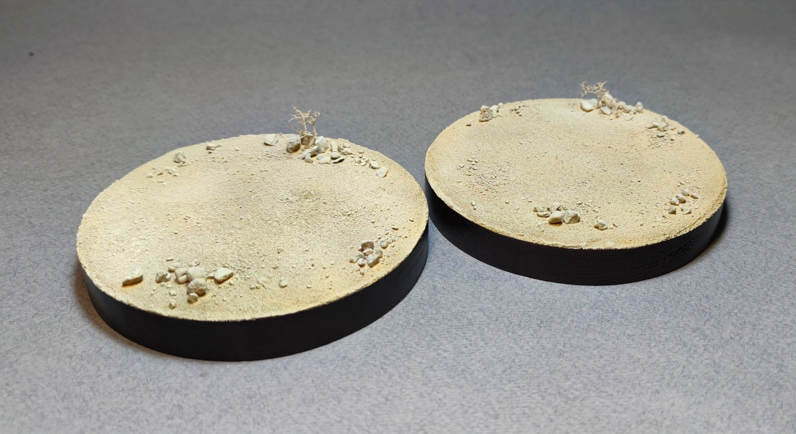 HE-72001 Подставка авторская для Пепелаца