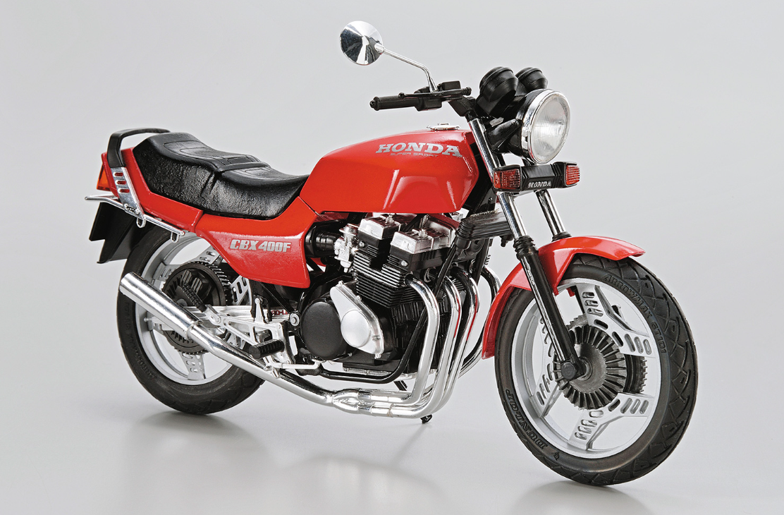 06232 Honda CBX400F Monza Red Aoshima