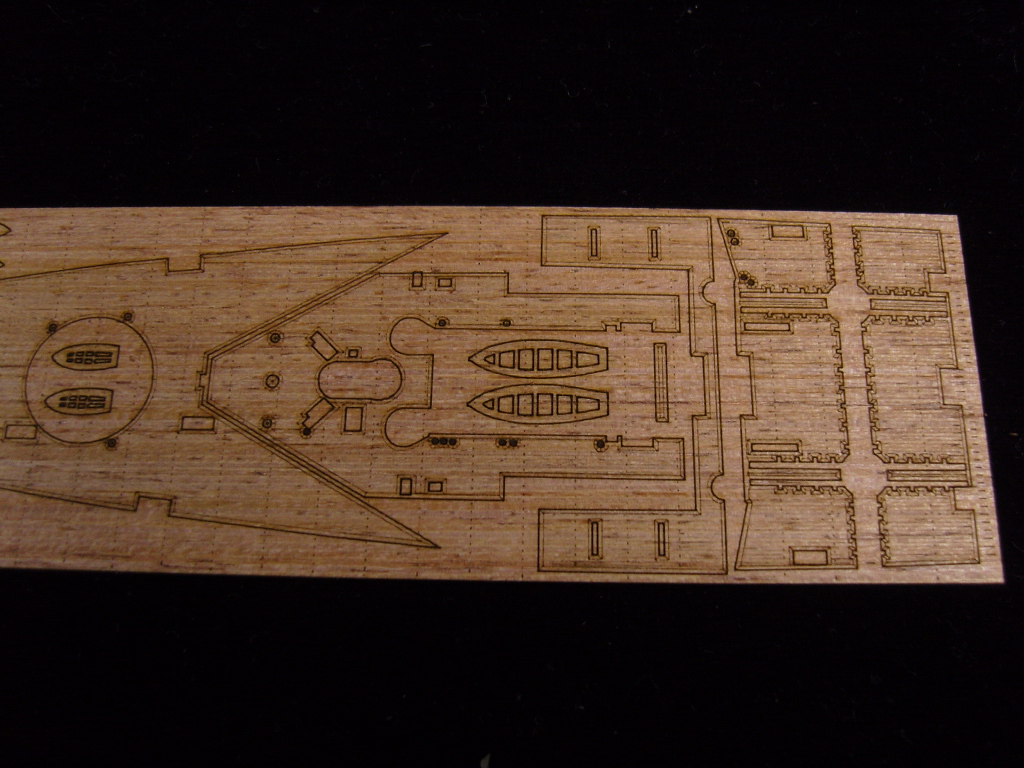 AW20023 Деревянная палуба для HMS RENOWN 1942