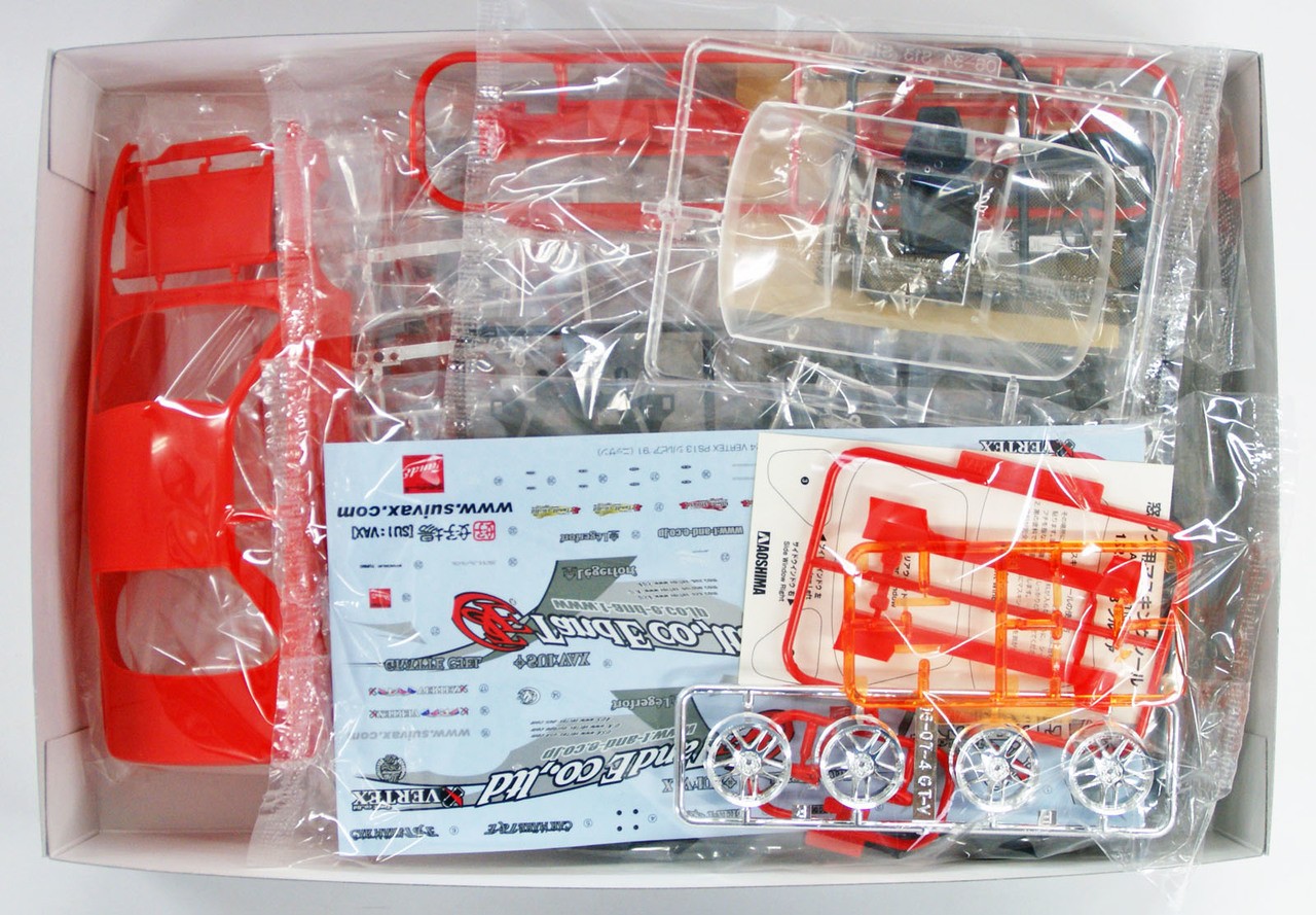 05861 Nissan Silvia S13 Vertex Aoshima