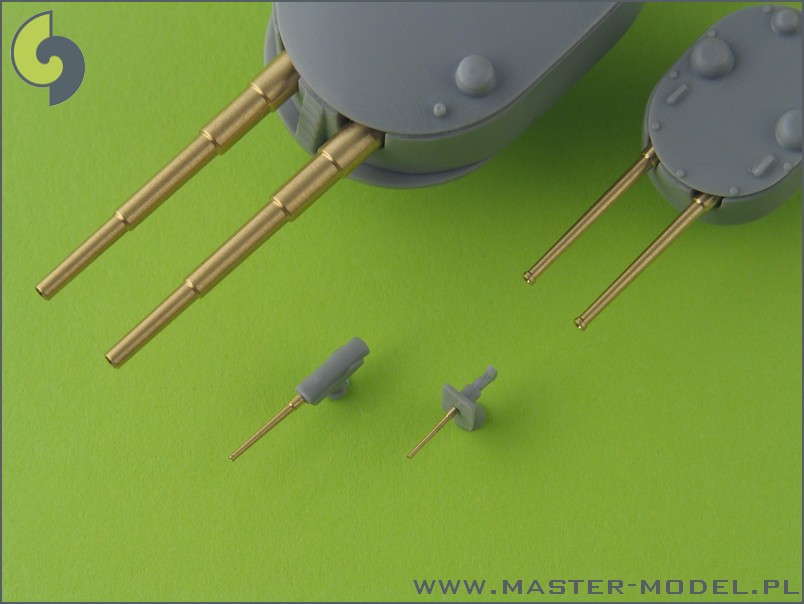 SM-350-059 Вооружение российского линкора Бородино - 305мм (4шт), 152мм (12шт), 75мм (20шт), 47мм (20шт)