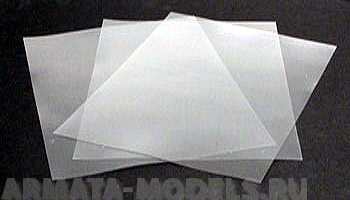 EVG9006 Полупрозрачный пластик 0,25 мм, 2 листа/уп., 15х30 см