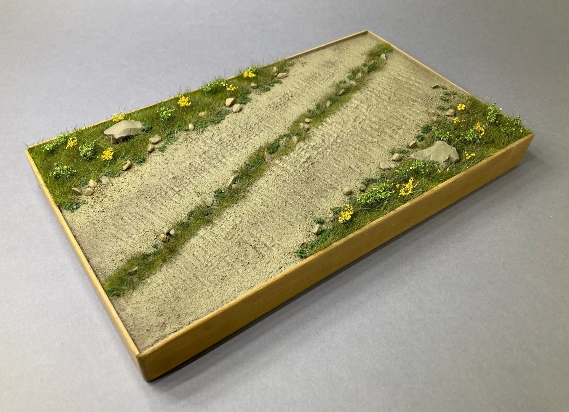 HM01005 Степная дорога с цветами (26*15см)