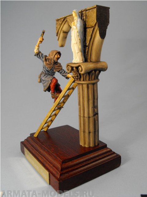 35021RIS Ruined Arch & Column