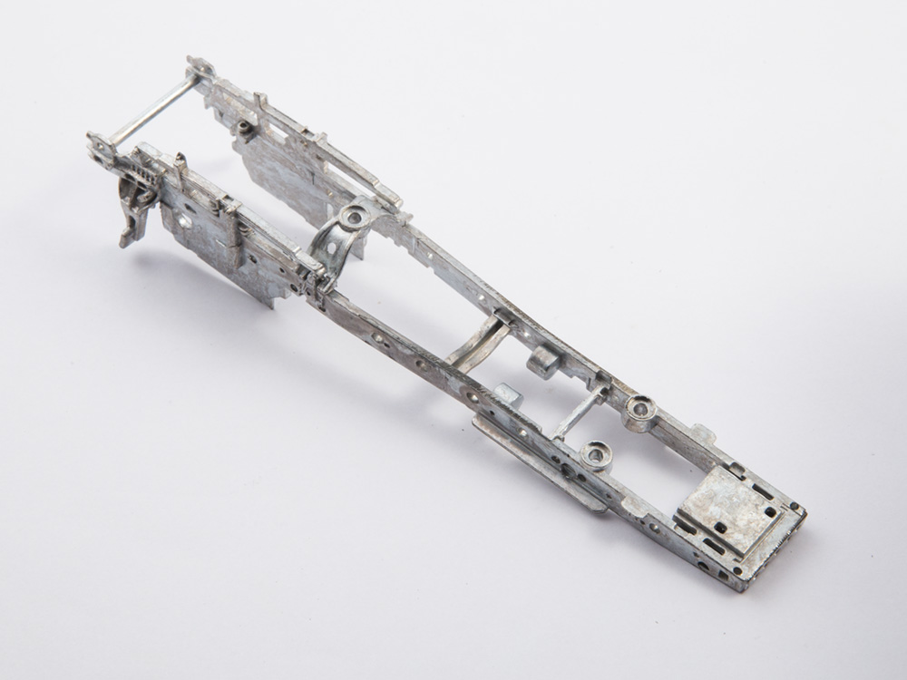 7070AVD Сборная модель КАМАЗ-54901 с полуприцепом НЕФАЗ-93341 AVD Models