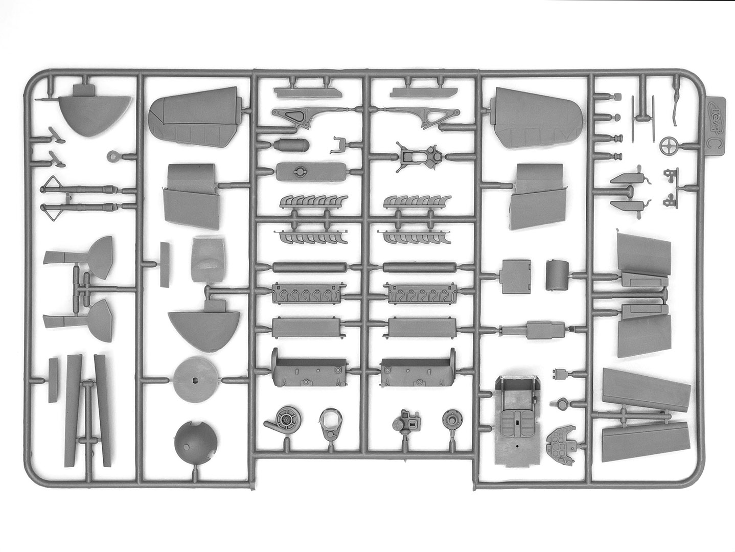 48102 Bf 109 F-2, германский истребитель ІІ Мировой войни ICM