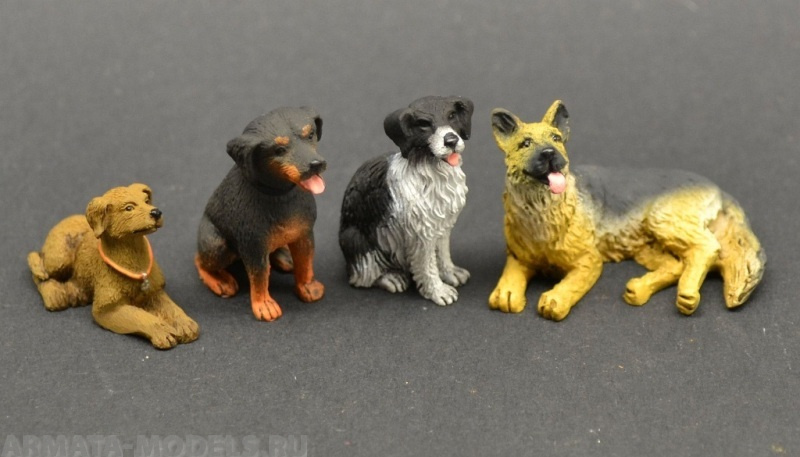 35225RIS Large Dogs - 4 resin pcs.