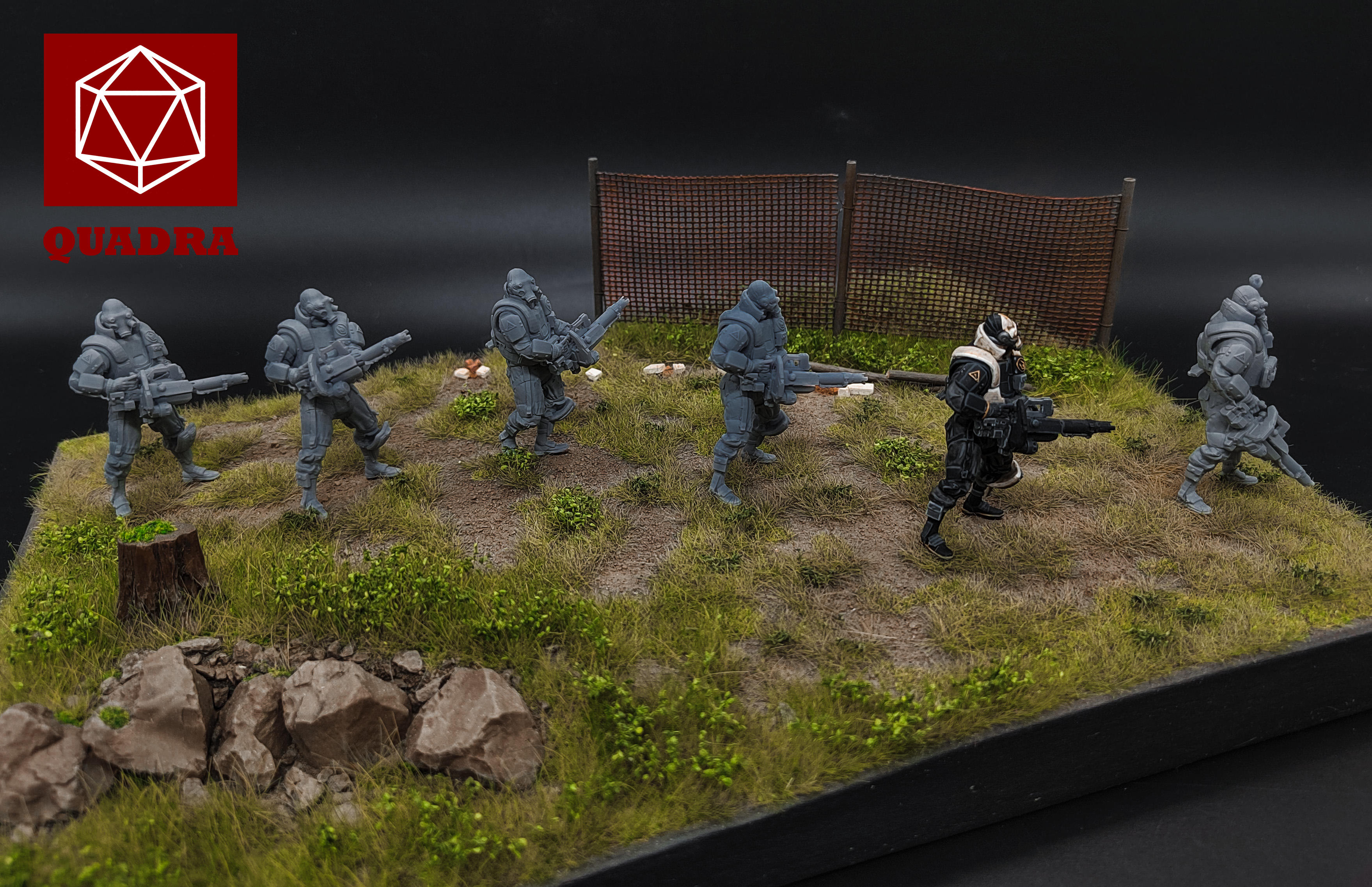 AM35884 Фигура Комбайн Альянса (Alyx) 3 QUADRA