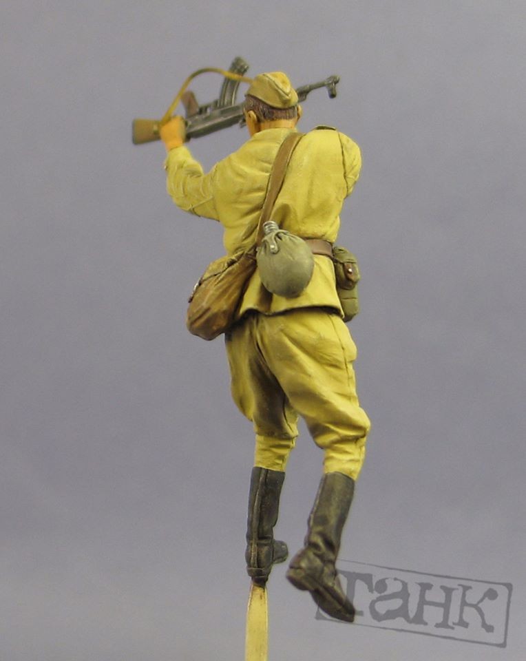 T35231 Советский солдат и чешский повстанец Прага 1968 г (2) Tank