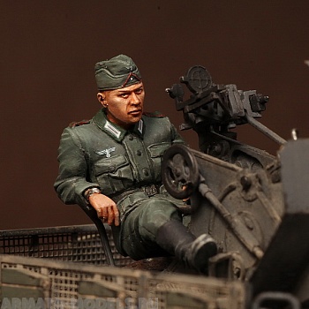 3536SOGA German antiaircraft gunner