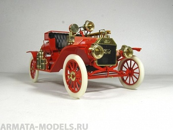 024202 Форд-Т пожарная машина от ICM (1:24) без литья